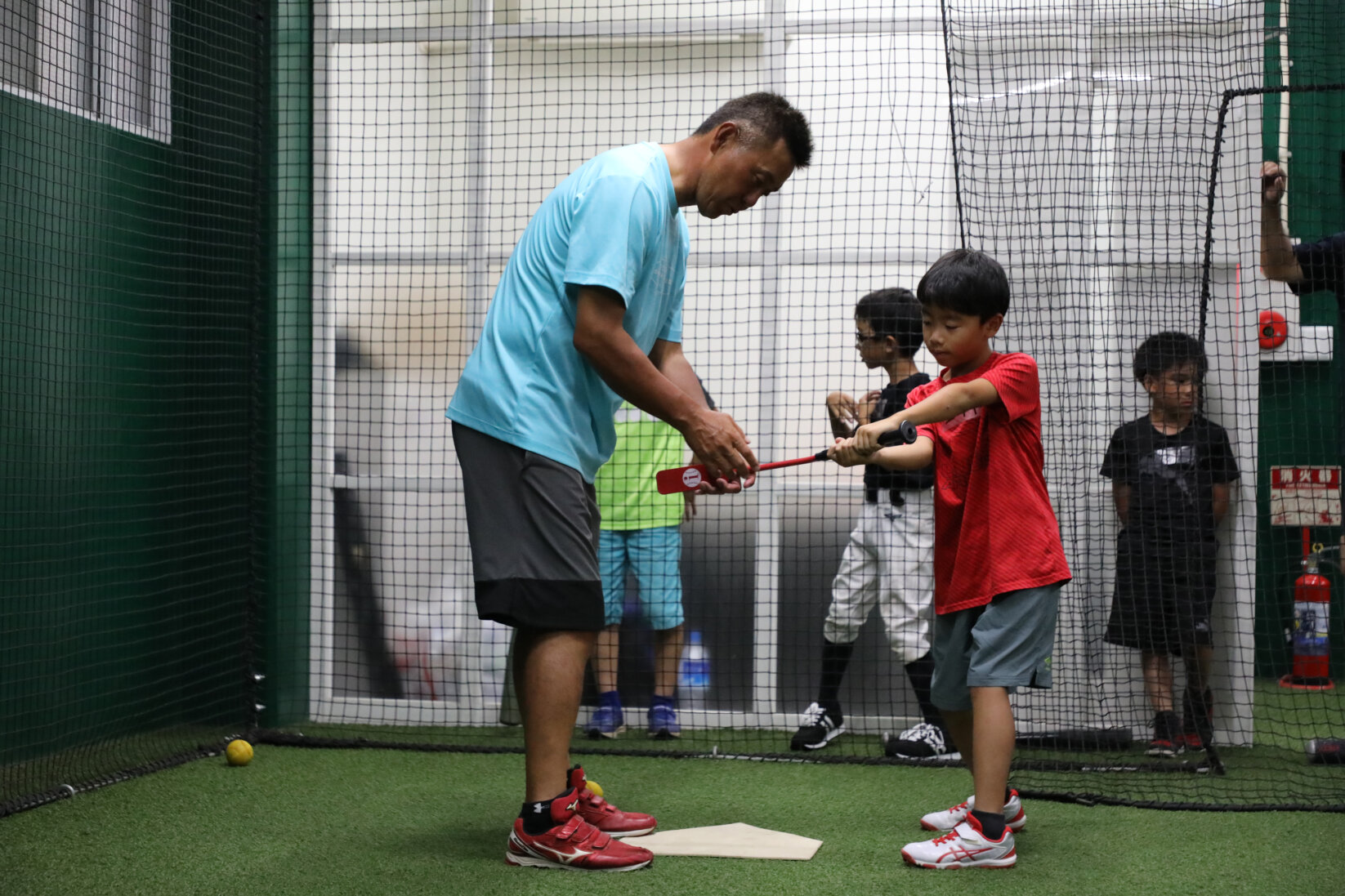 小1〜小6｜元プロ野球選手が指導！1月度 東京打撃・投手特化型野球短期スクール2025