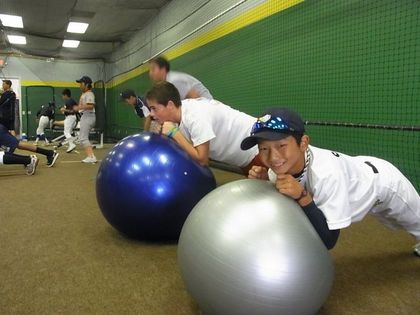 baseball-com1-340680[1]