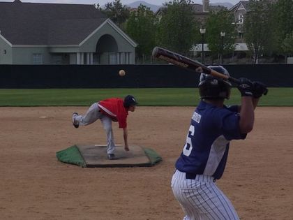baseball-com1-229486[1]