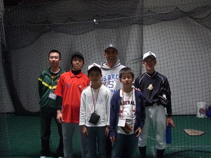 baseball-com1-228204[1]