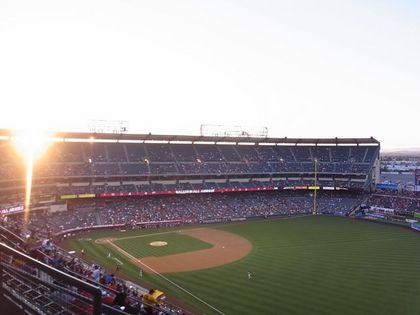 baseball-com1-311778[1]