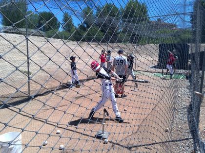 baseball-com1-420316[1]