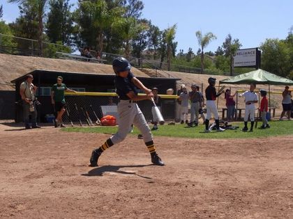 baseball-com1-420332[1]