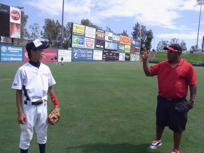 baseball-com1-257115[1]