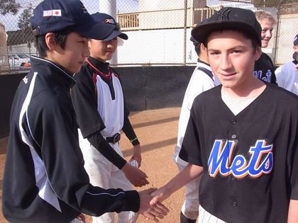 baseball-com1-311205[1]