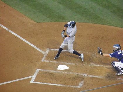 baseball-com1-421087[1]