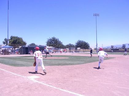 baseball-com1-258255[1]