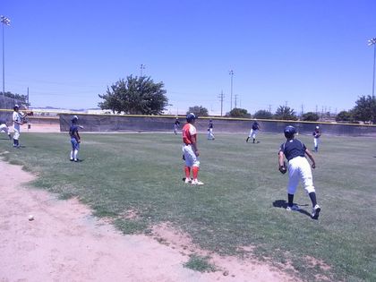 baseball-com1-257740[1]