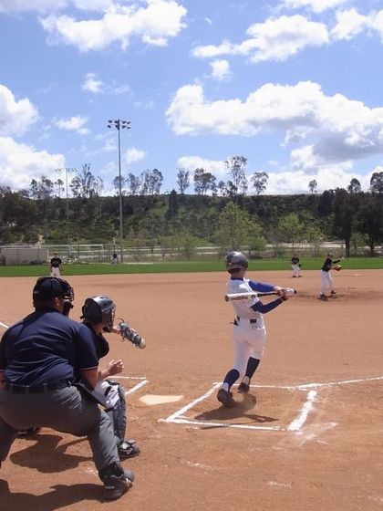 baseball-com1-311479[1]