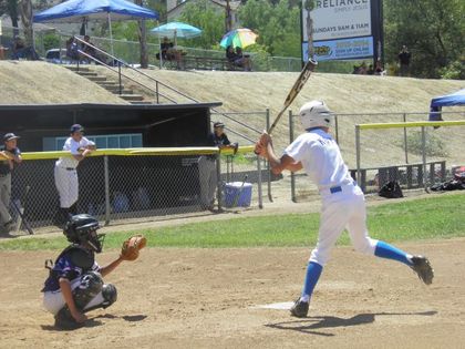 baseball-com1-421418[1]