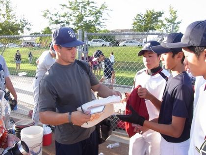 baseball-com1-340251[1]