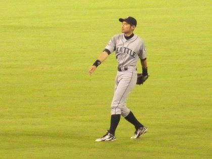 baseball-com1-258294[1]