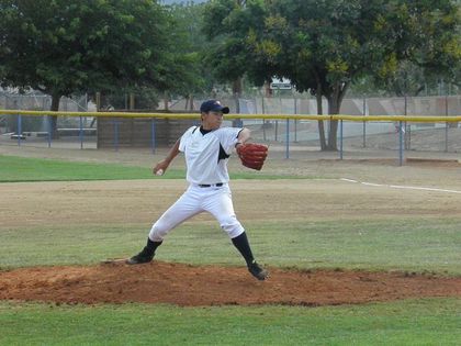 baseball-com1-339976[1]