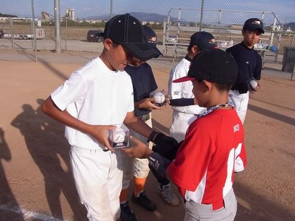 baseball-com1-339985[1]
