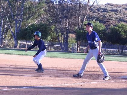 baseball-com1-257934[1]