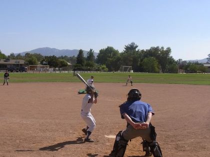 baseball-com1-420049[1]
