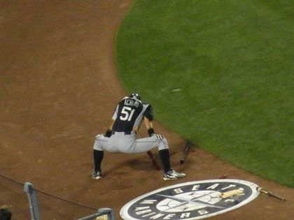 baseball-com1-228854[1]