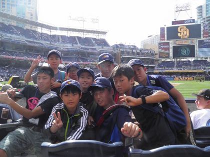 baseball-com1-421075[1]