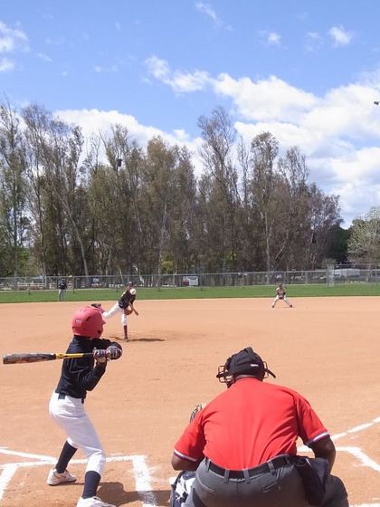 baseball-com1-311478[1]