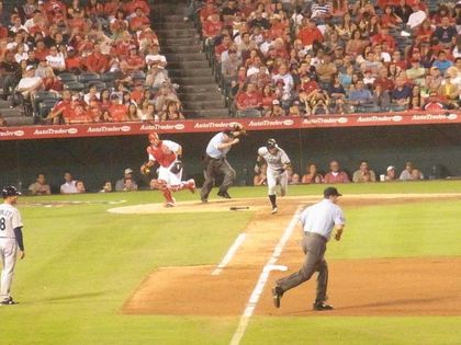 baseball-com1-258293[1]