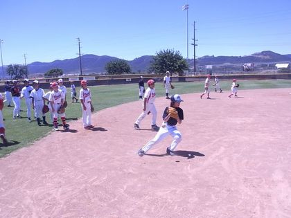 baseball-com1-258242[1]