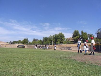 baseball-com1-420041[1]