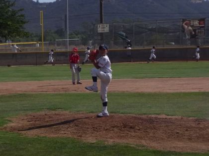 baseball-com1-339972[1]