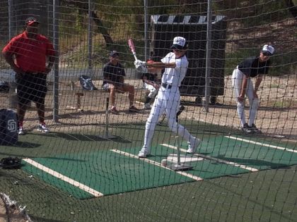 baseball-com1-257117[1]