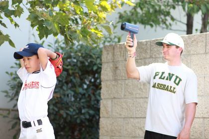 baseball-com1-340672[1]