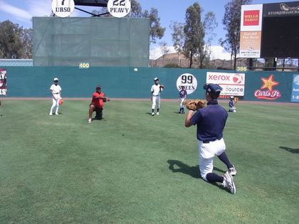 baseball-com1-257107[1]