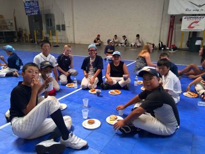 baseball-com1-421847[1]