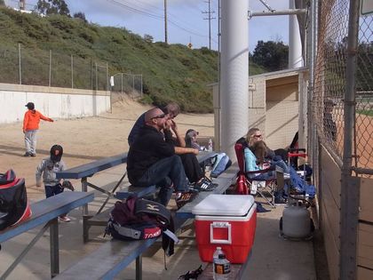 baseball-com1-311202[1]