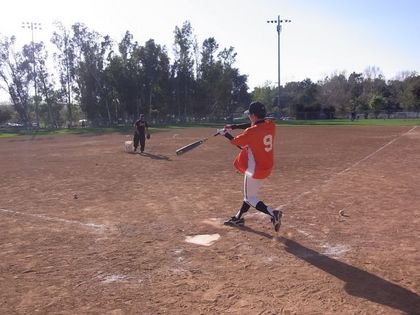 baseball-com1-229922[1]
