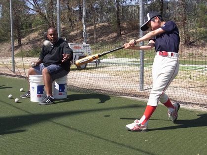 baseball-com1-228510[1]