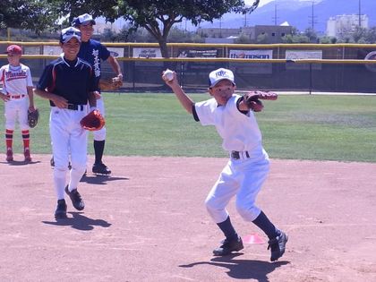 baseball-com1-258240[1]