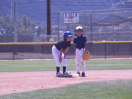 baseball-com1-258247[1]